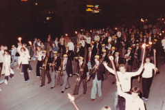 1_photo-1978-gene-aroza-3
